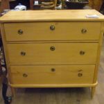 391 1432 CHEST OF DRAWERS